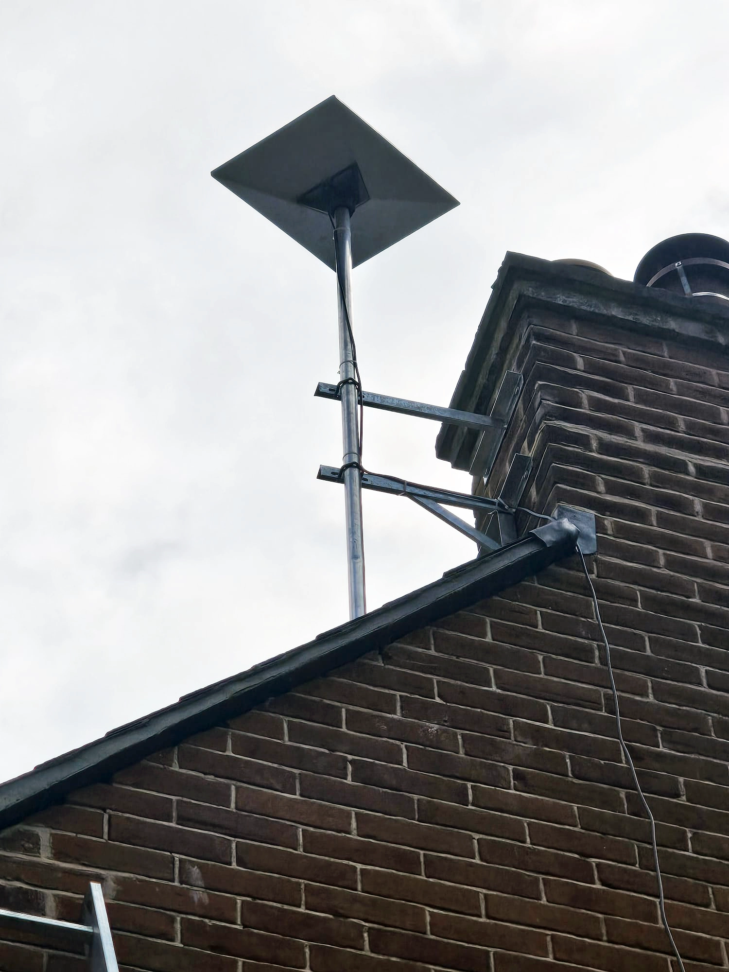 A starlink installed in the best possiion.